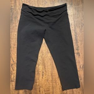 Lululemon Wunder Under Crops - GUC - Black - Size 10